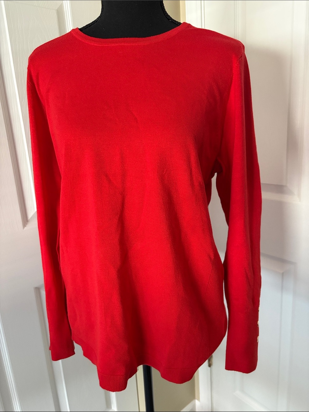 JM Collection Classic Crewneck Women's Sweater - Bright Red
